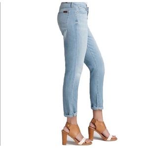 7 For All Mankind Josefina Skinny Boyfriend Jeans Size 29, EUC